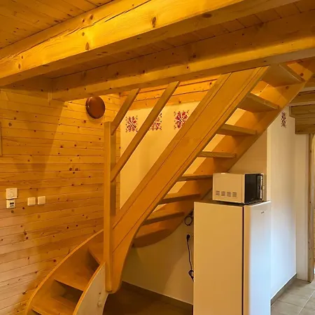 דירה Zvoncek Liptovska Teplicka Vikartovce